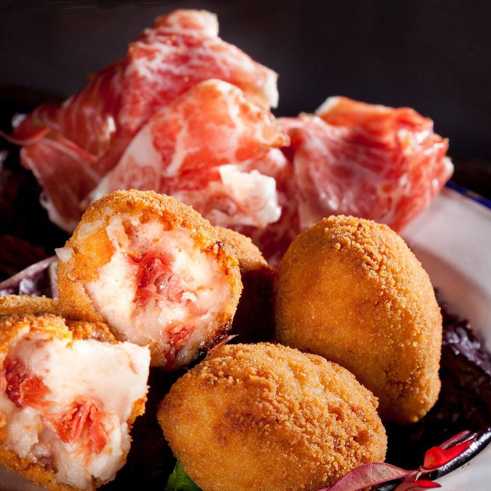 croquetas-de-jamon-iberico