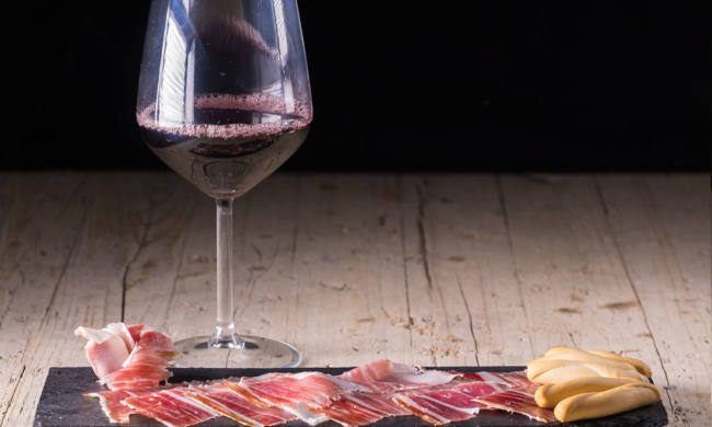 jamon-iberico-y-vino