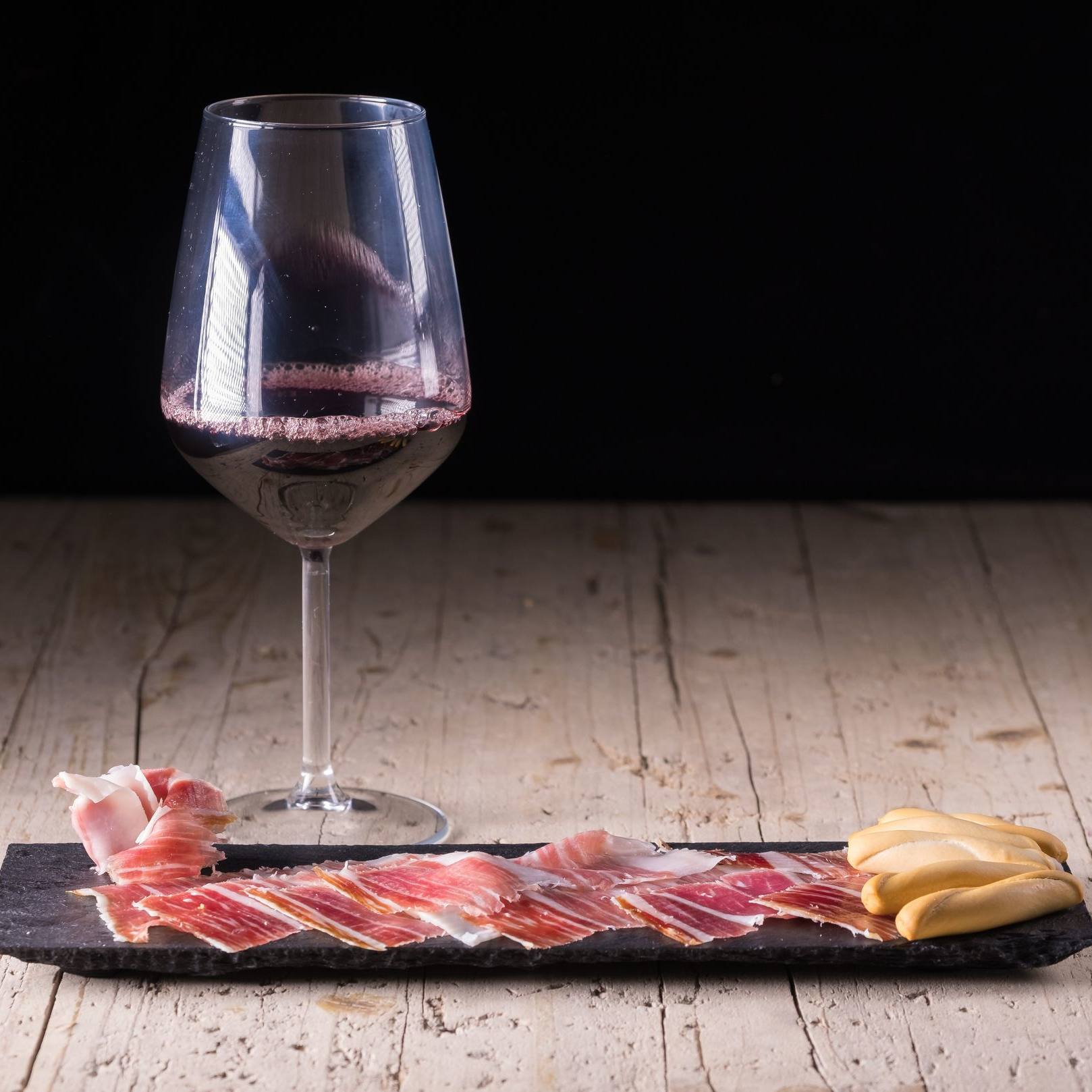 jamon-y-vino jamon-y-vino