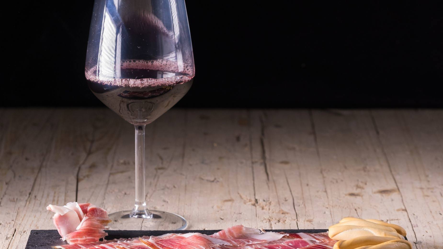 jamon-y-vino jamon-y-vino