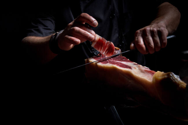 Iberian ham cutter