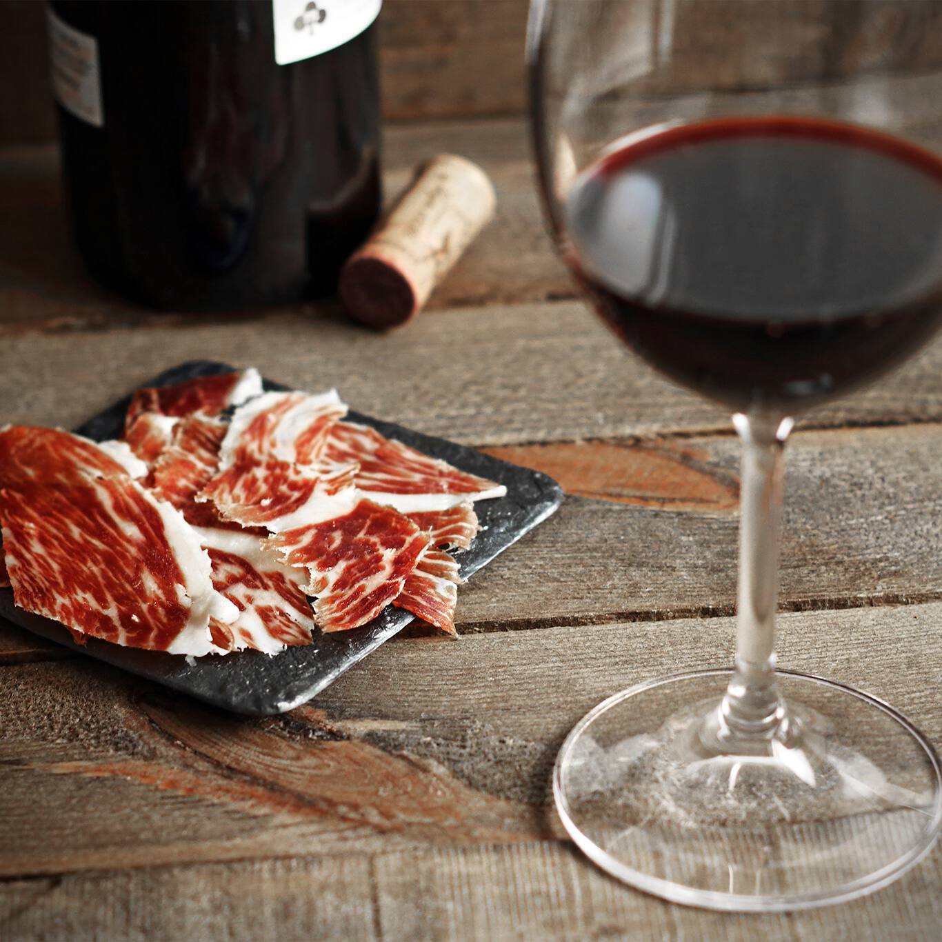 vino-para-acompañar-al-jamon